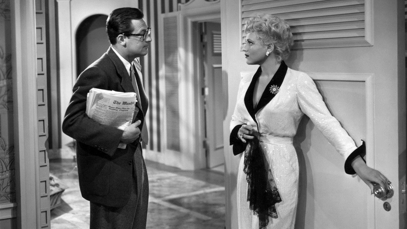 Sinh Ra Ngày Hôm Qua Sinh Ra Ngày Hôm Qua