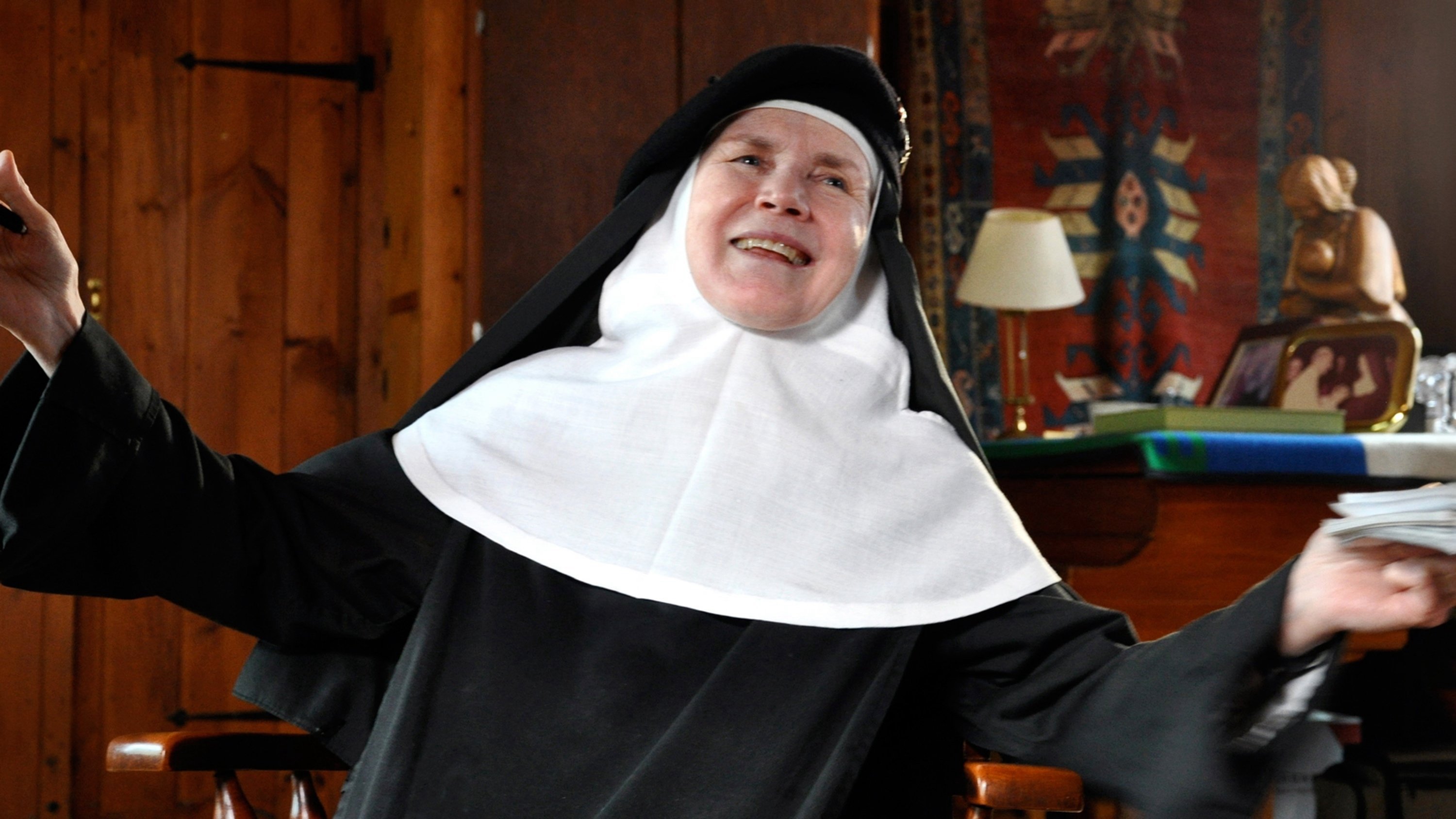 Chúa Là Elvis Lớn Lao Hơn Chúa Là Elvis Lớn Lao Hơn