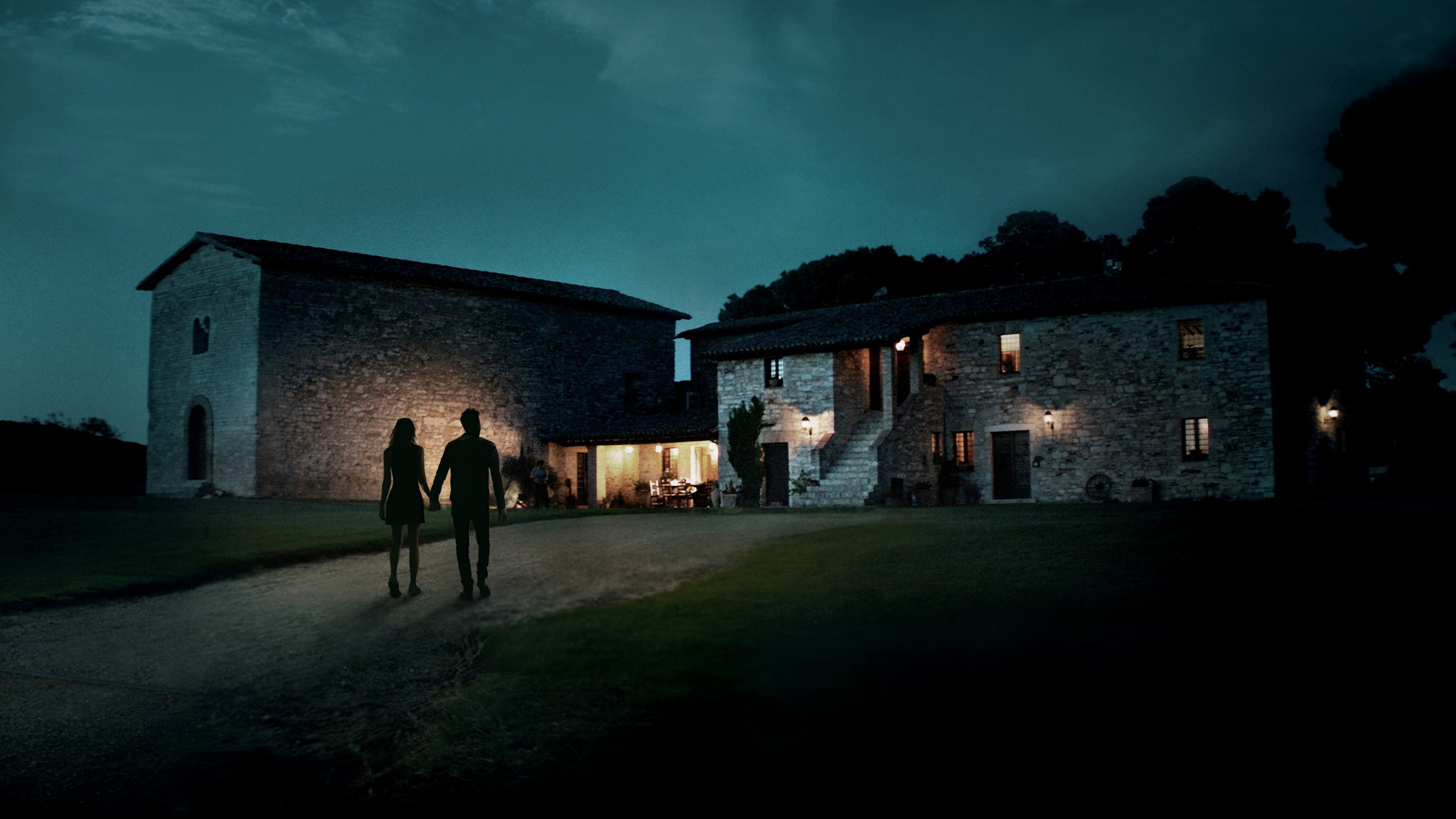 Ngôi Nhà Cạm Bẫy Ngôi Nhà Cạm Bẫy