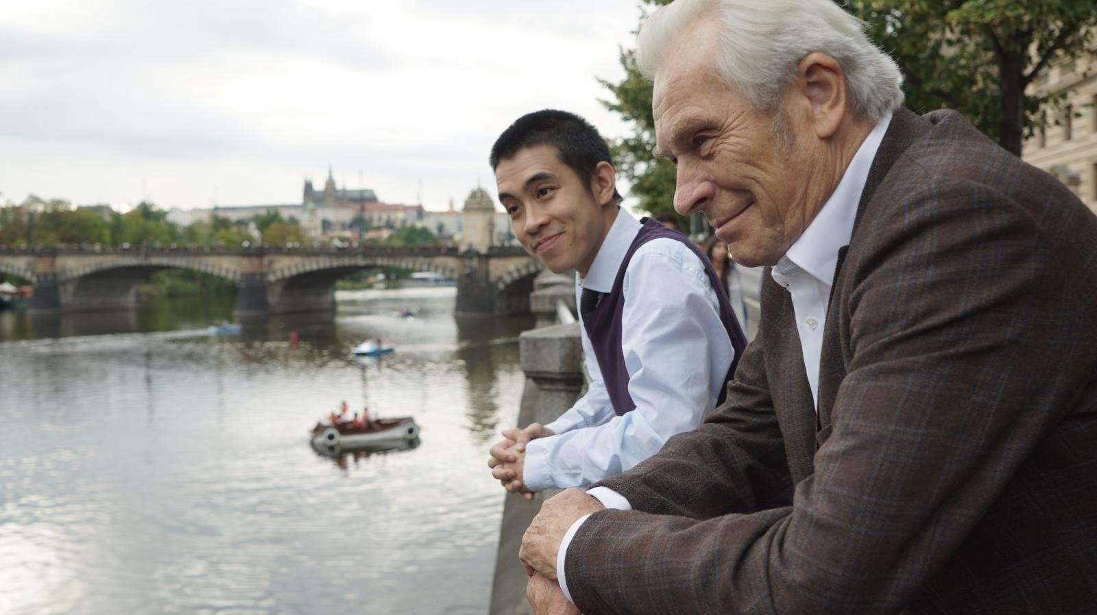 Trên Mái Nhà Trên Mái Nhà