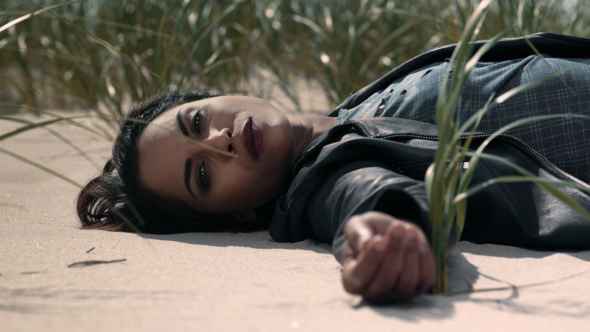 Hightown (Phần 1) Hightown (Phần 1)