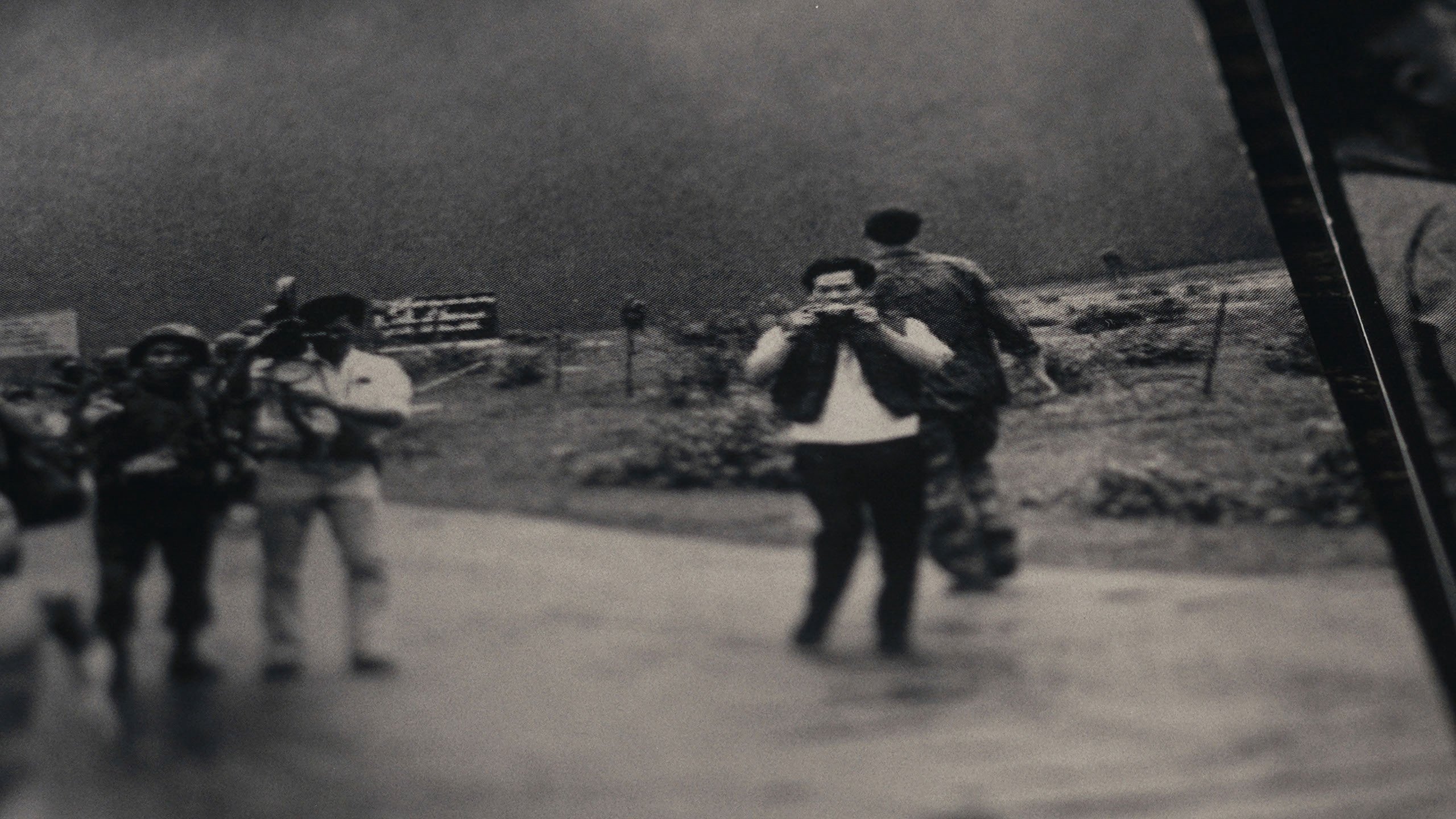 Người Chụp Bức Ảnh Lịch Sử Người Chụp Bức Ảnh Lịch Sử