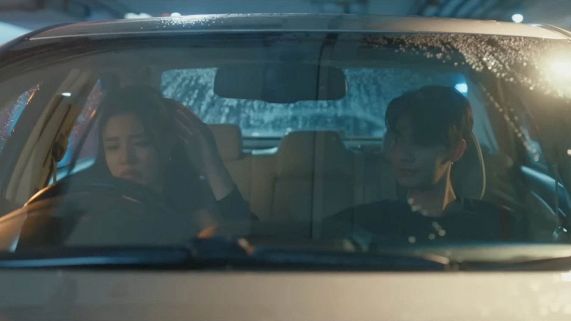 Muteluv: Love Lock Muteluv: Love Lock